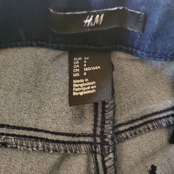 H&M Stretchy Jeggings Dark Blue with Pockets Mid Rise - Size 4 - Picture 6 of 9